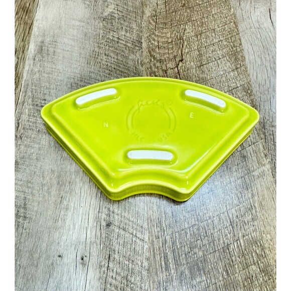 Fiesta Omni Relish Tray Insert Lemongrass Green Bright Fiestaware Replacement - Picture 4 of 5